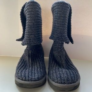 UGG Knit Boots Classic Cardy navy